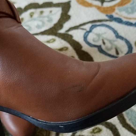 Cute fall booties - Picture 4 of 4